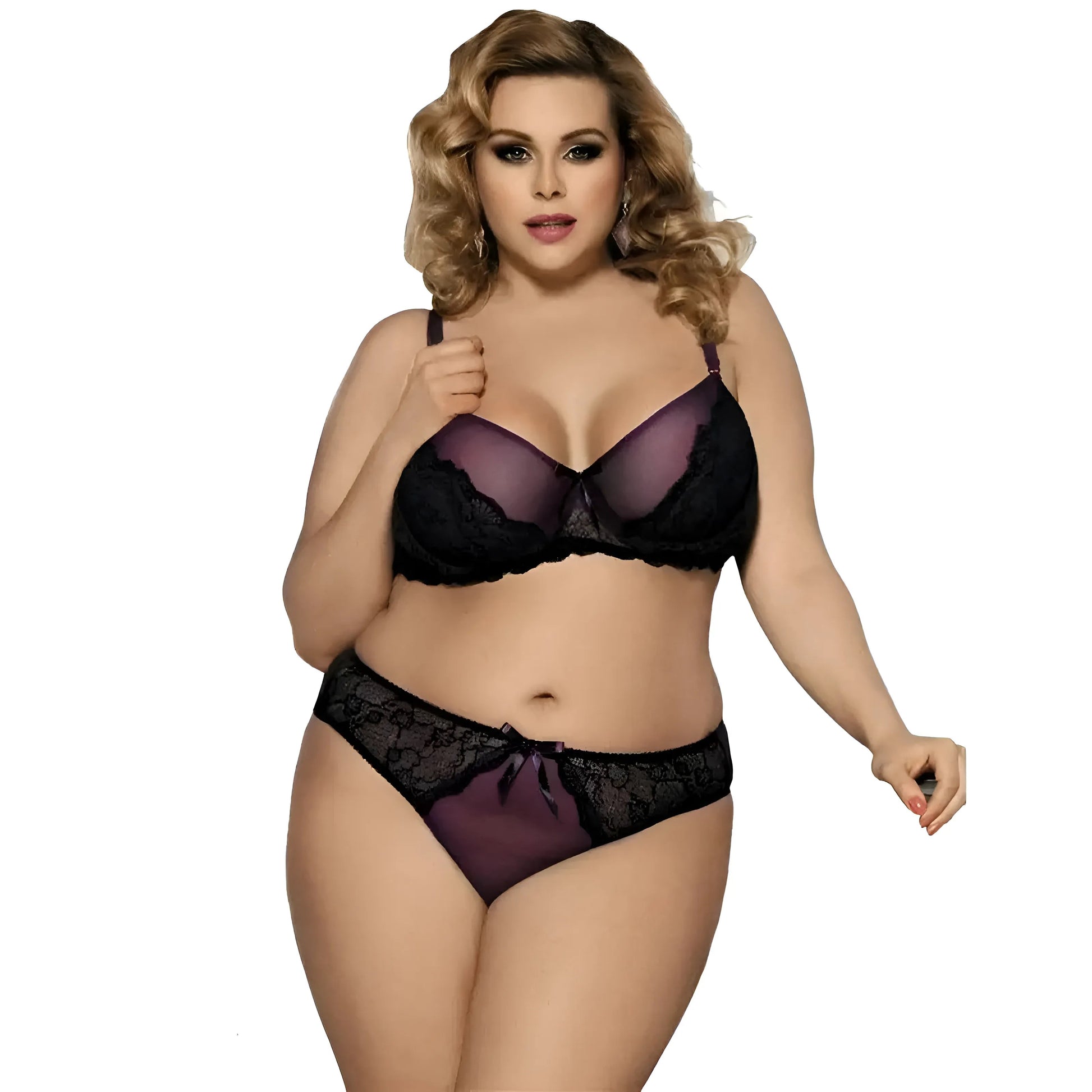  Lace Lingerie Set in Plus Sizes