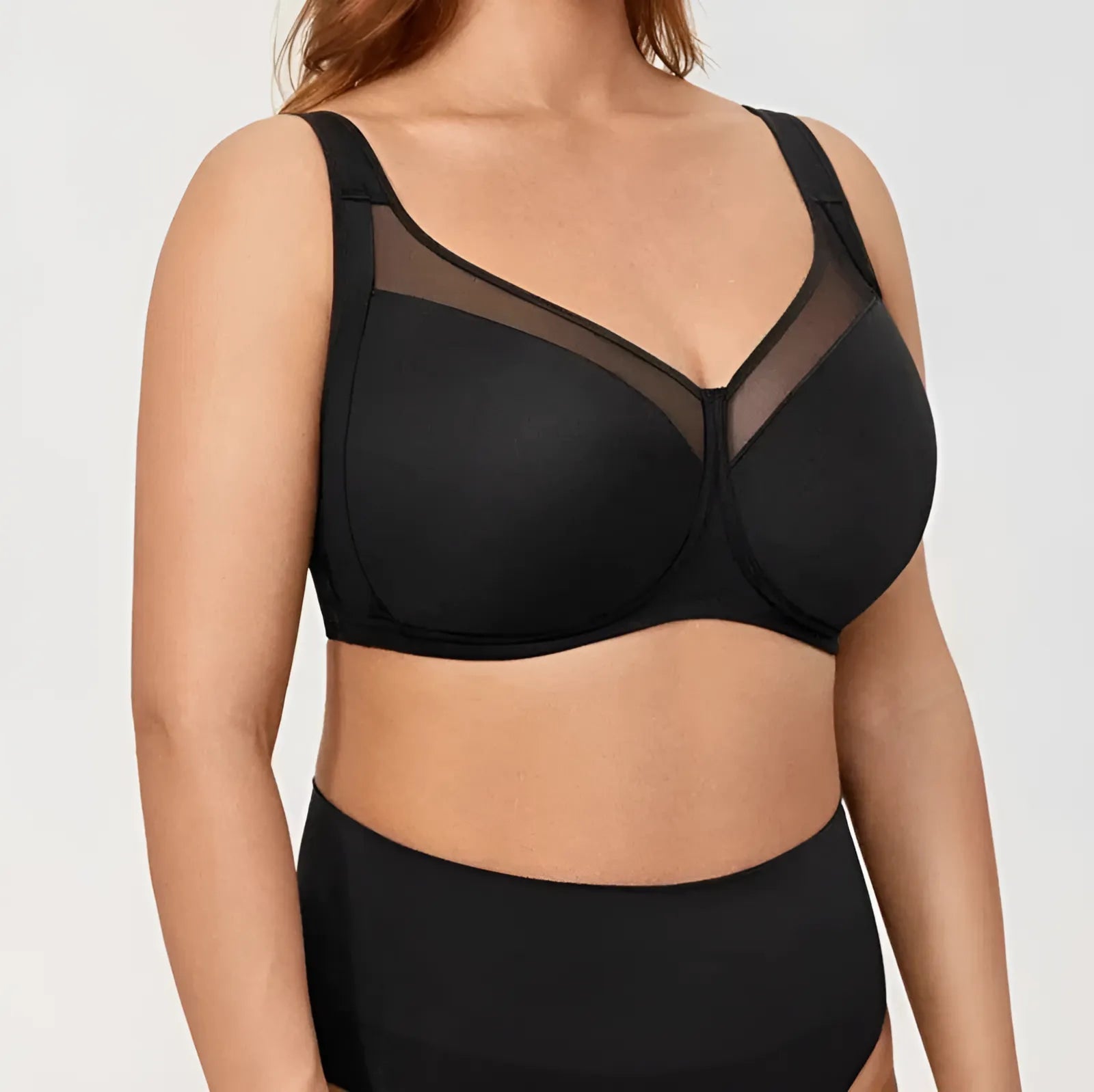  Large Size Sports Bra with Mesh Panel