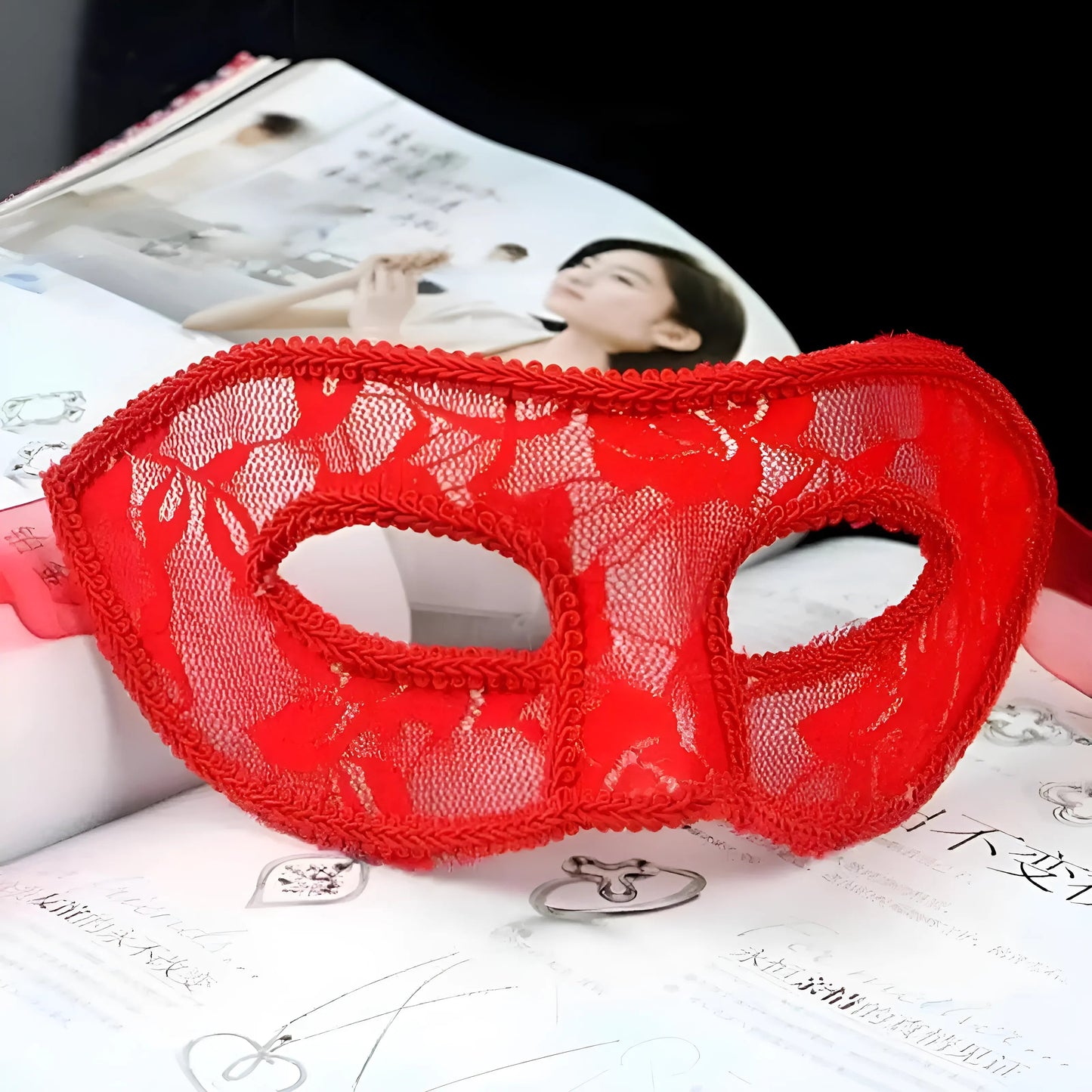 Red Delicate Lace Mask