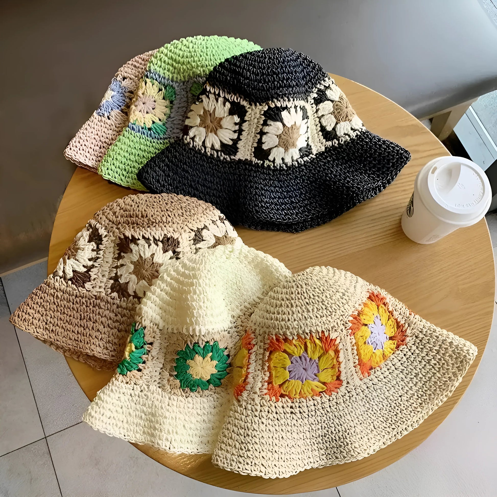  Straw Hat with Flowers