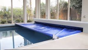 Manual Automatic Pool Cover – Up to 399 Sq Ft
