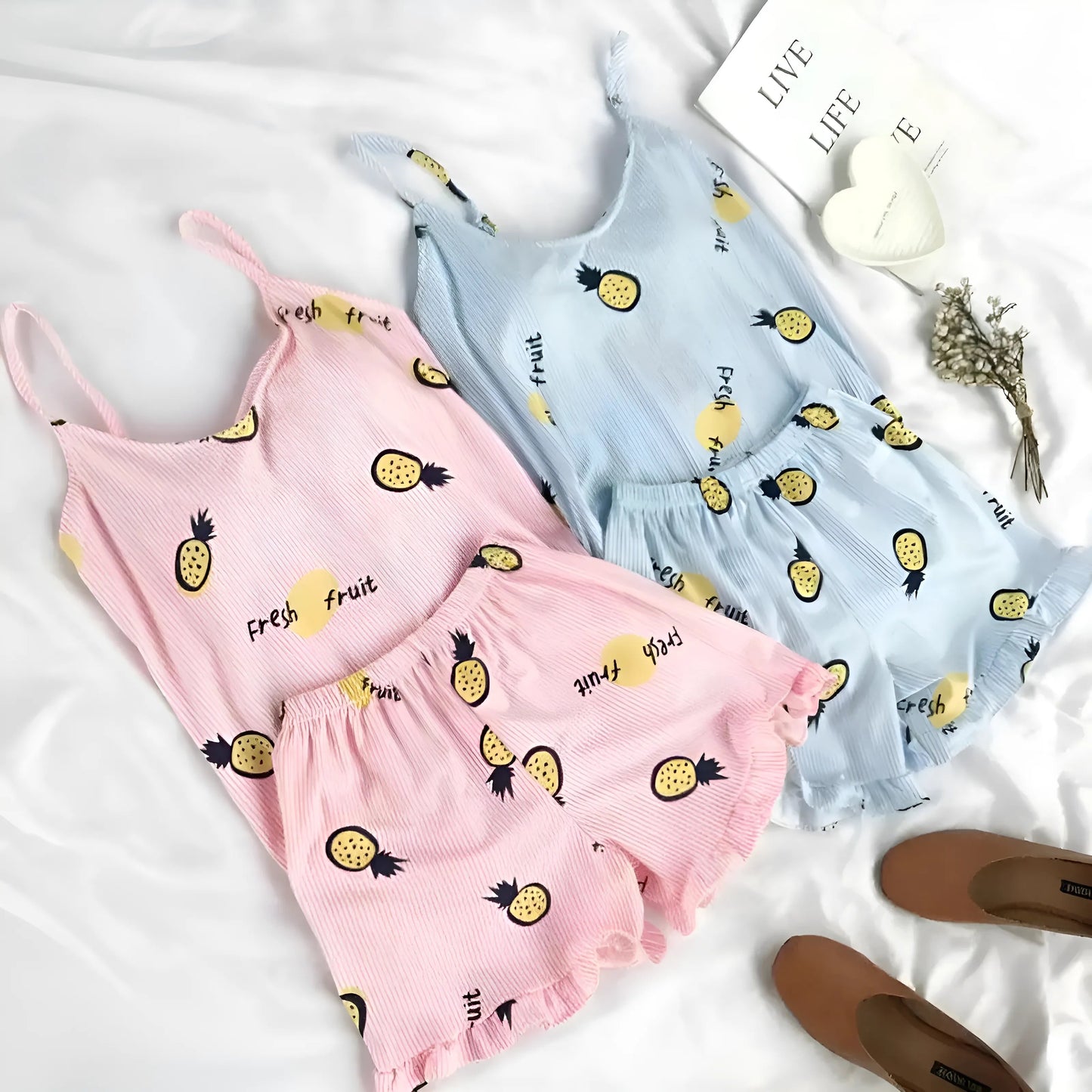  Women's Pyjamas with Colourful Prints