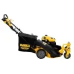 DEWALT 28 in. 224cc 3-in-1 Self-Propelled Gas Push Lawn Mowers. - Image 5